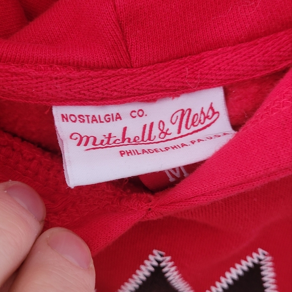 Raptors Hoodie, Red. Mitchell & Ness. Superb condition. - Picture 12 of 12